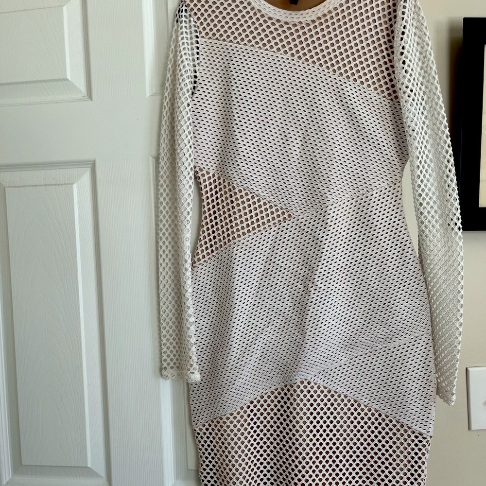 BCBG MAXAZRIA never been worn white dress